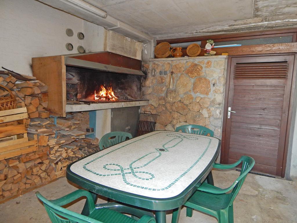 Villa Maristika Omis Luaran gambar